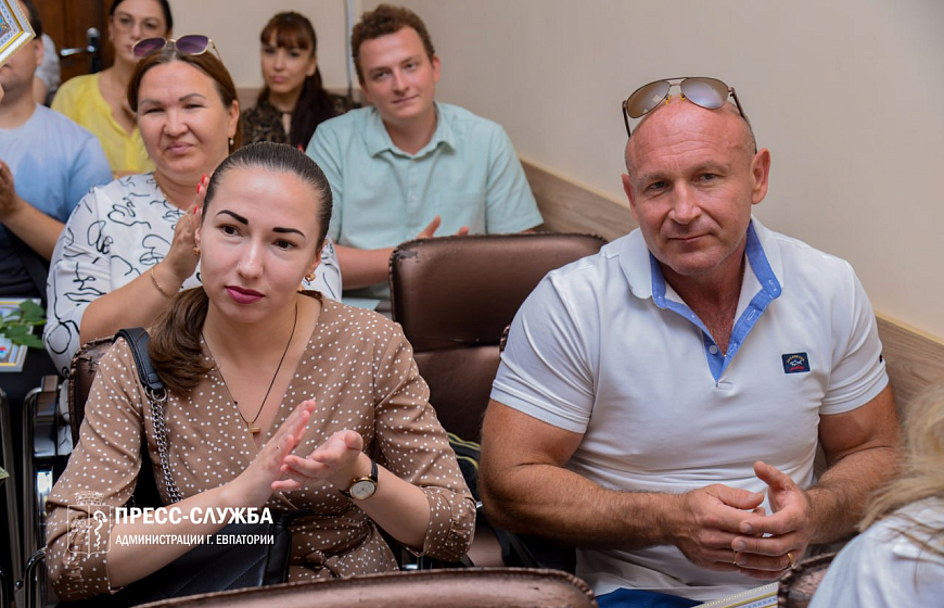 В Евпатории чествовали работников торговли